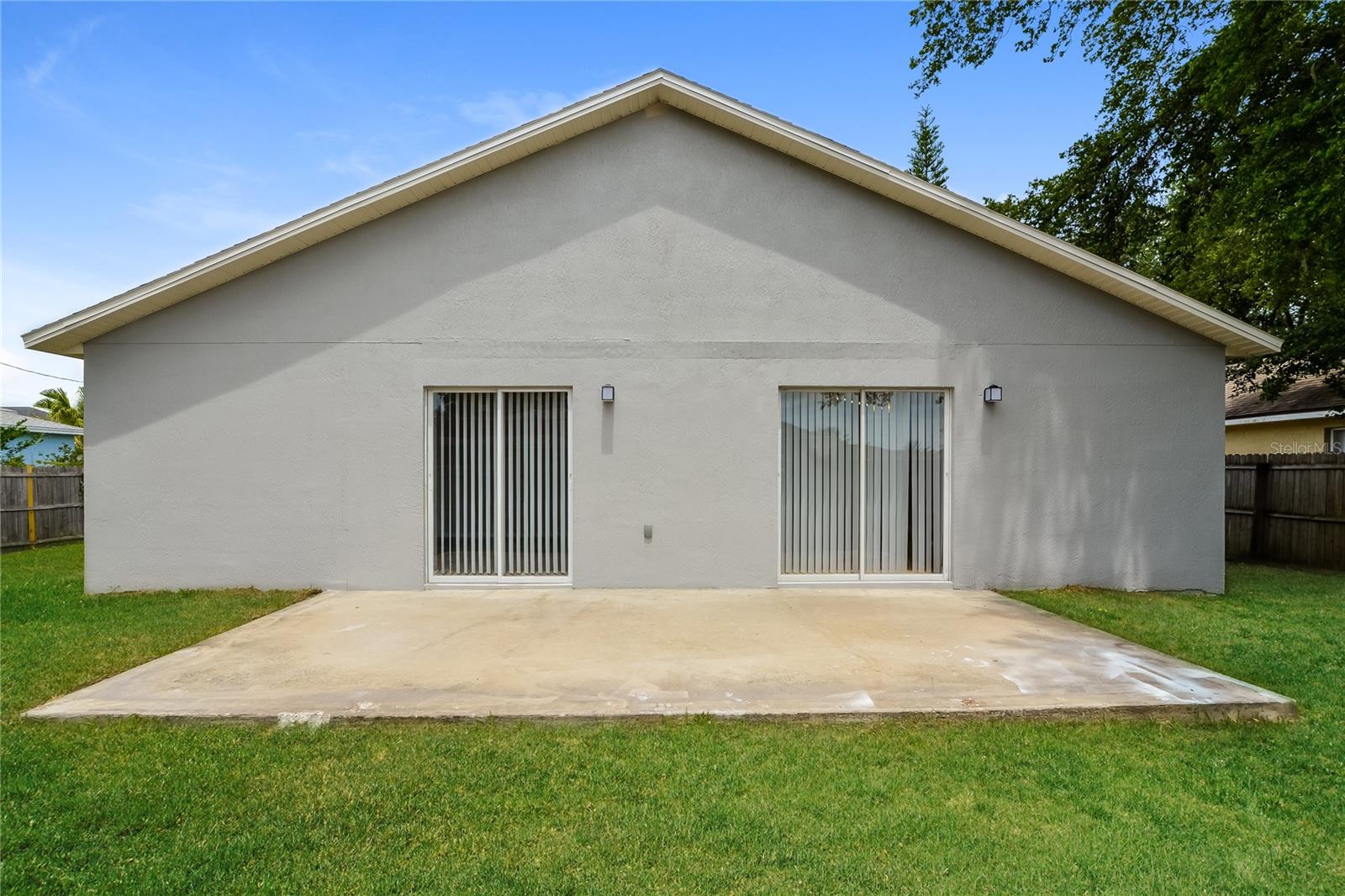 Image 15 of 16 For 528 Finch Court