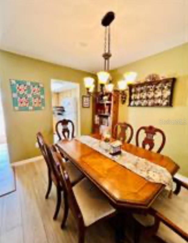 Image 4 of 23 For 1656 Lake Avenue 3