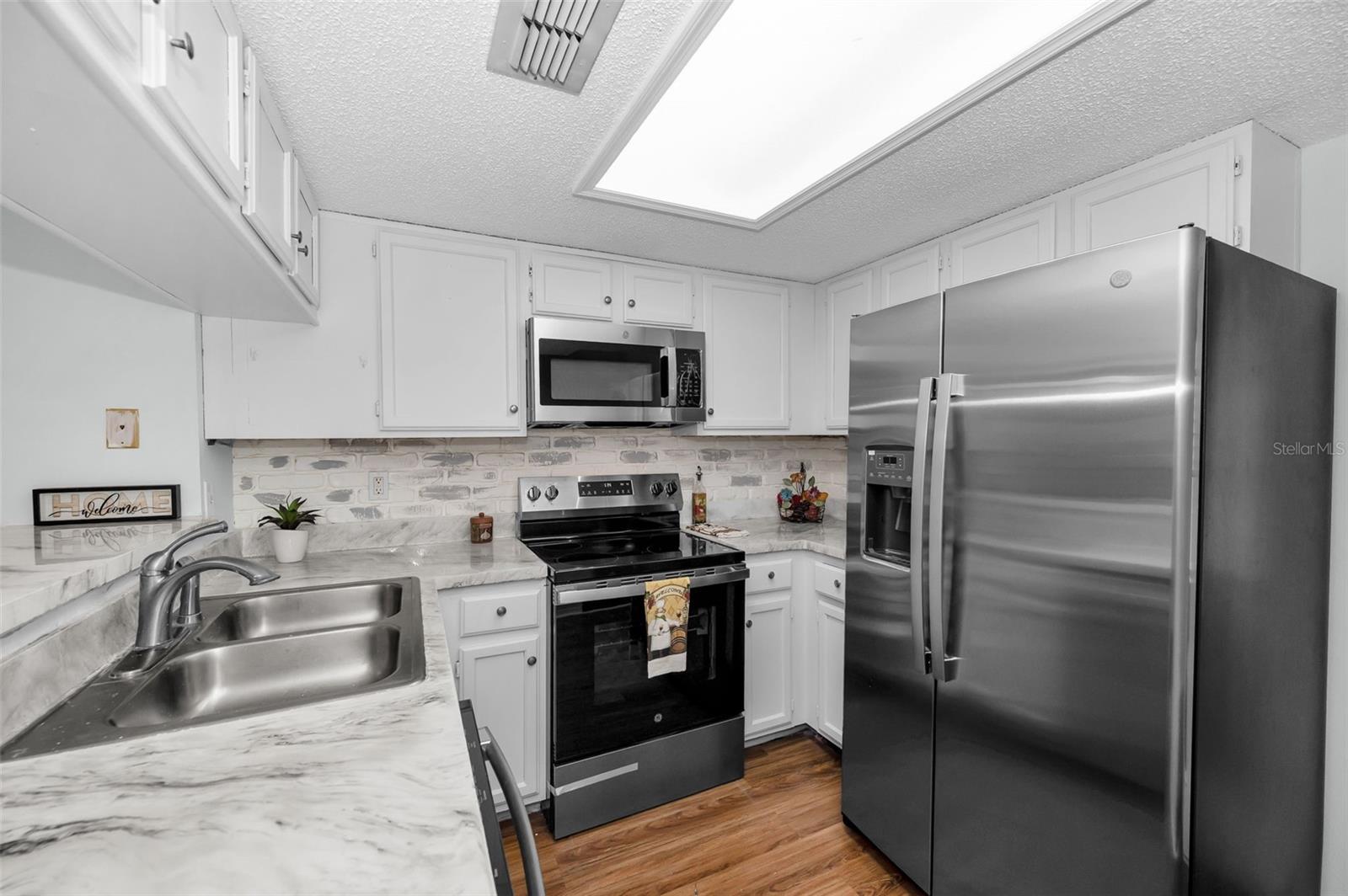 Image 16 of 66 For 2173 Fox Chase Blvd
