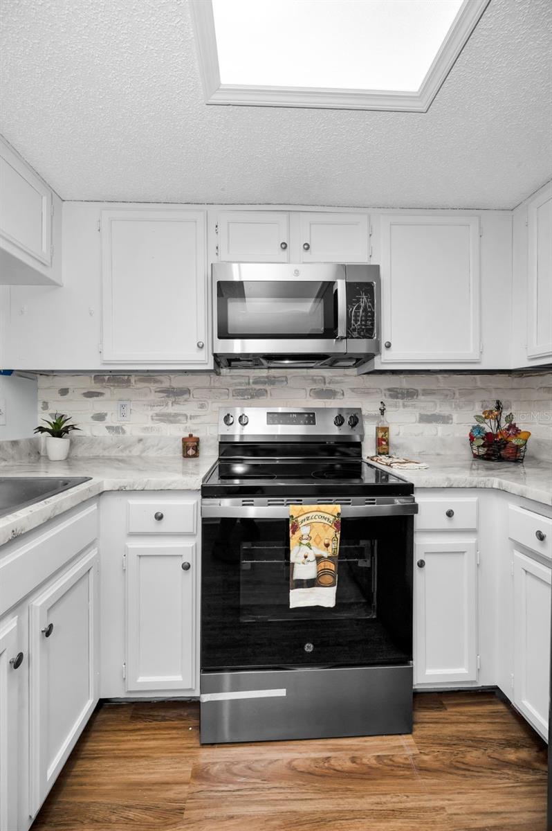 Image 17 of 66 For 2173 Fox Chase Blvd
