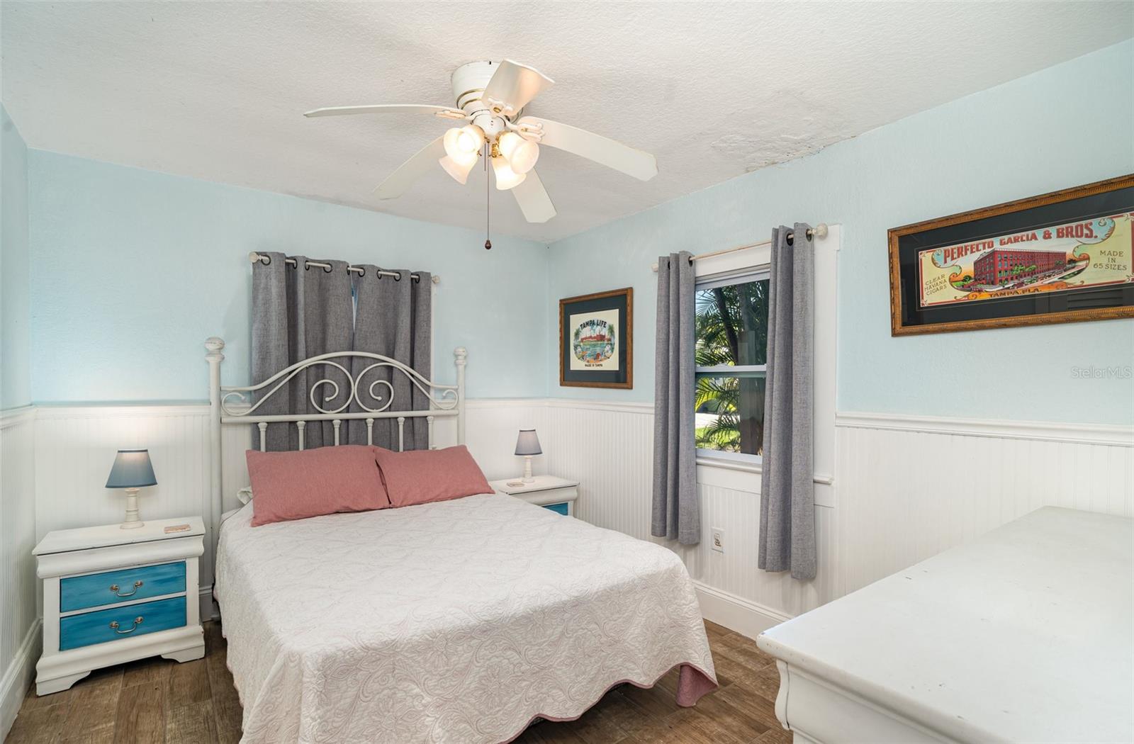 Image 12 of 35 For 660 Linley Street
