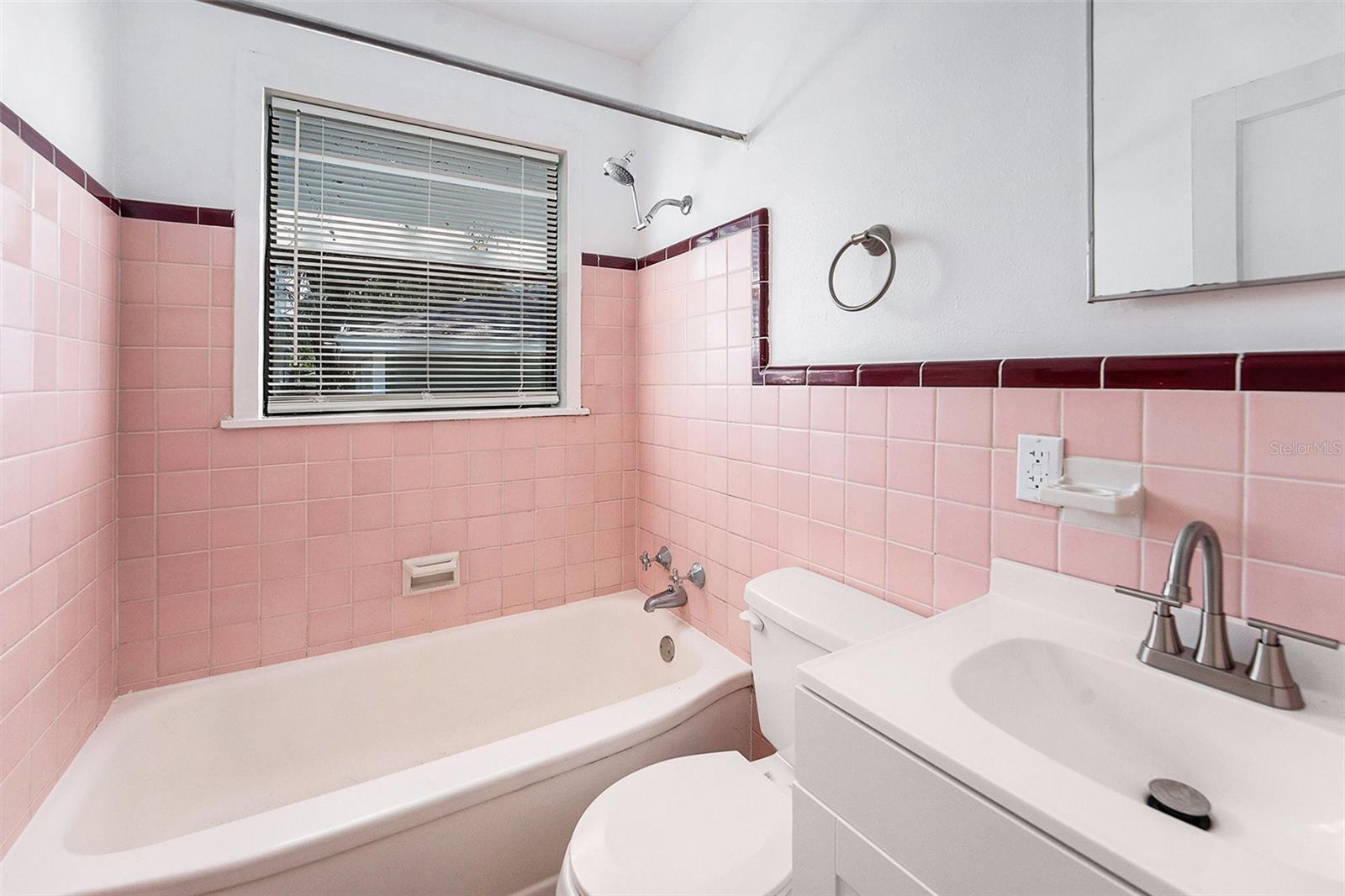 Image 17 of 26 For 2220 7th Street S