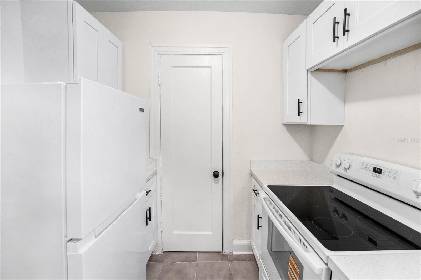 Image 5 of 26 For 2220 7th Street S