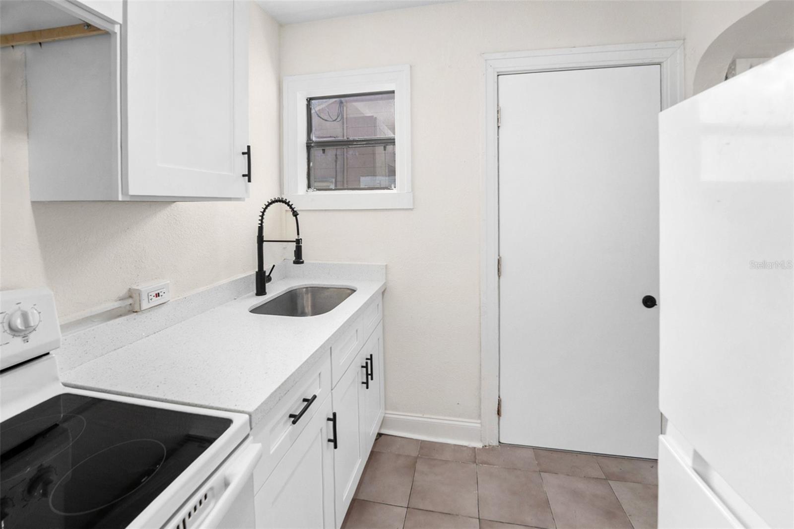 Image 6 of 26 For 2220 7th Street S