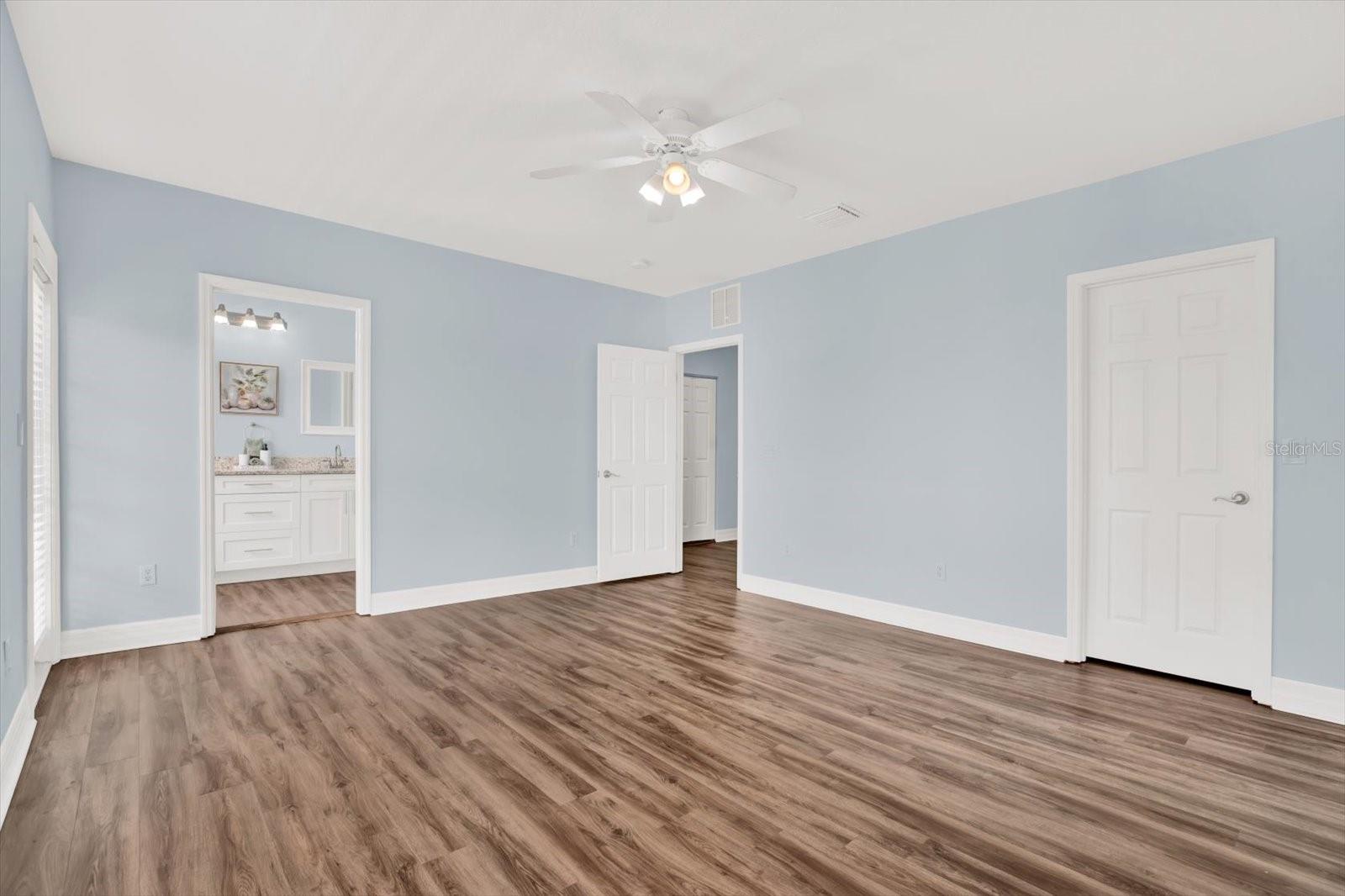 Image 33 of 65 For 4529 Bay Spring Court