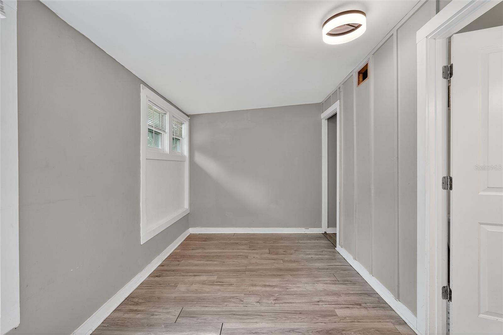 Image 10 of 22 For 2348 37th Street S