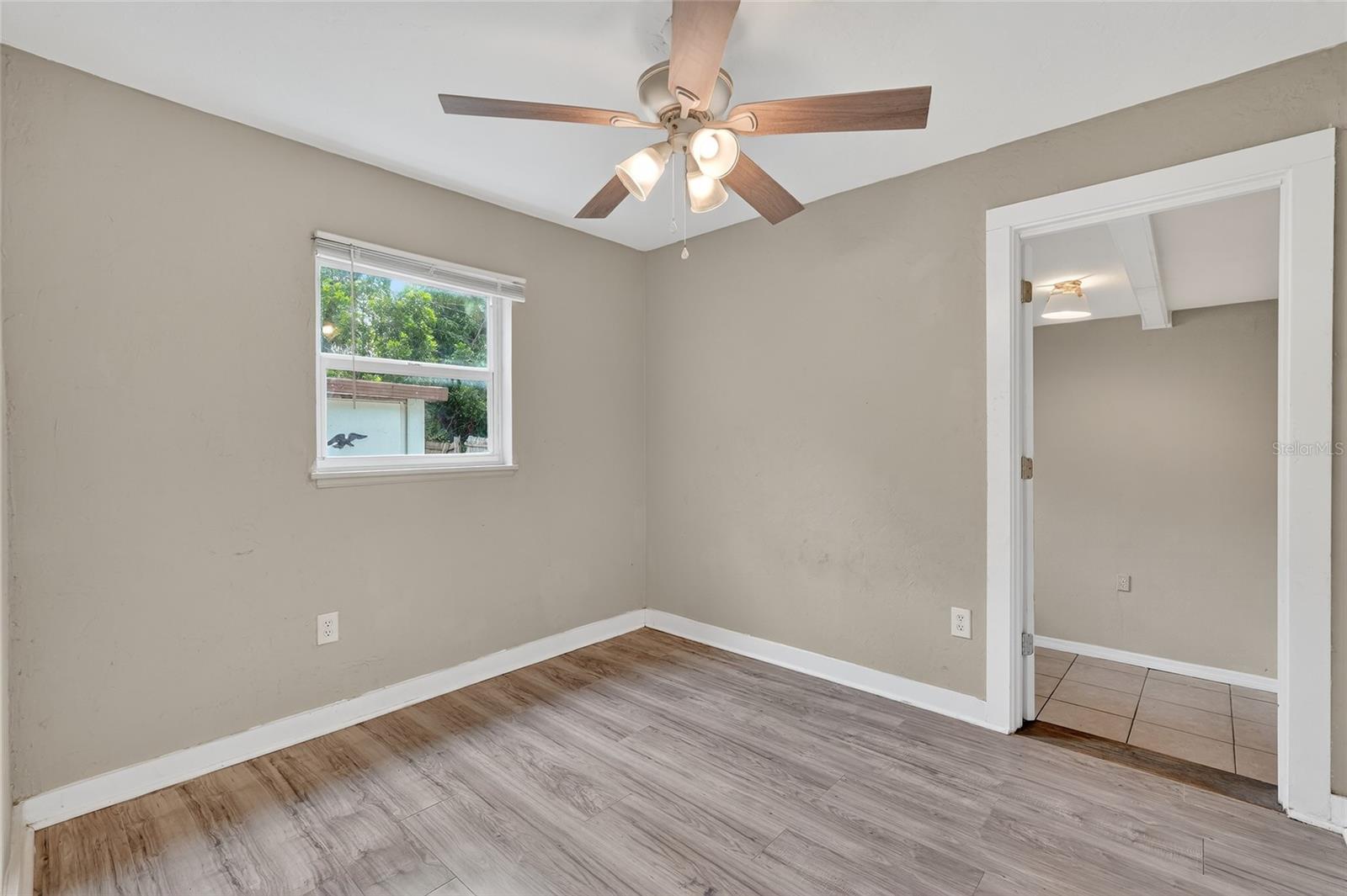 Image 15 of 22 For 2348 37th Street S