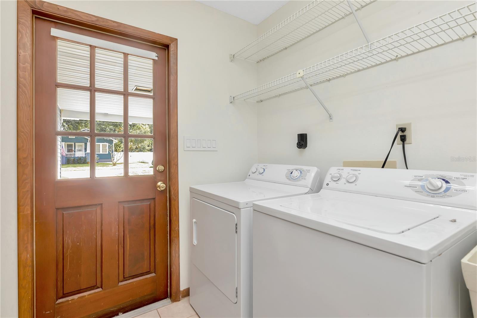 Image 12 of 30 For 4206 Myrtle Avenue
