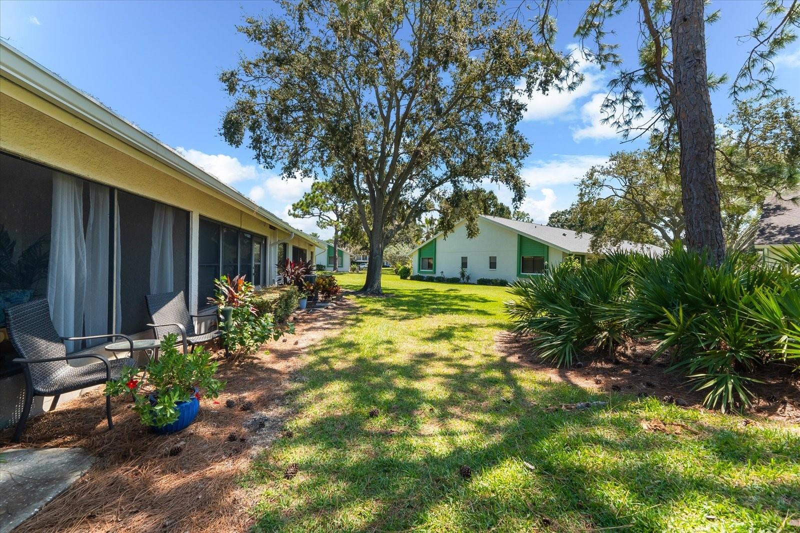 Image 29 of 37 For 2550 Royal Pines Circle 12-c