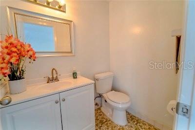 Image 17 of 40 For 9205 Tudor Drive C209