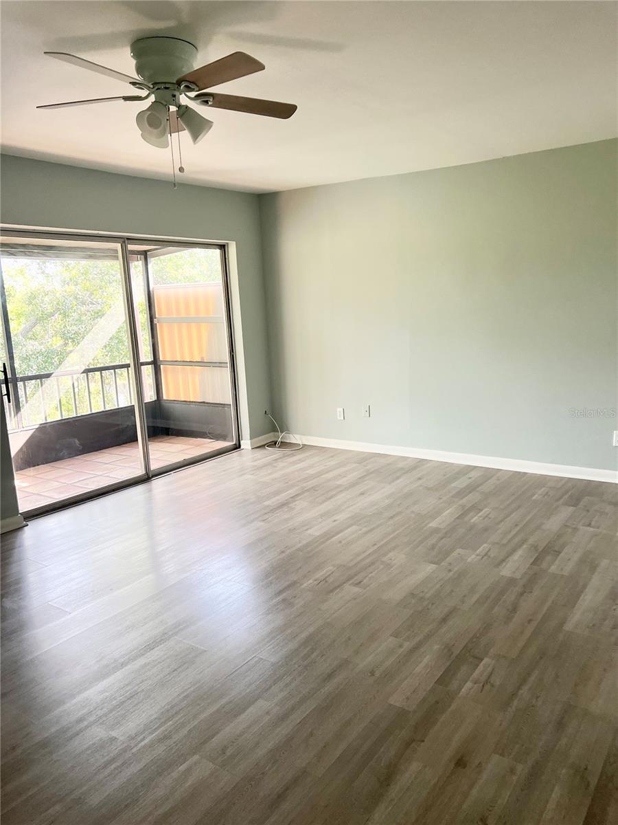 Image 36 of 40 For 9205 Tudor Drive C209