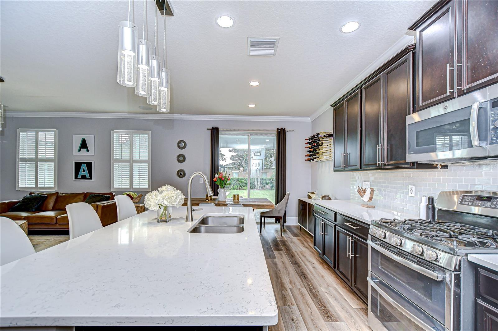 Image 10 of 45 For 6008 Shell Ridge Drive