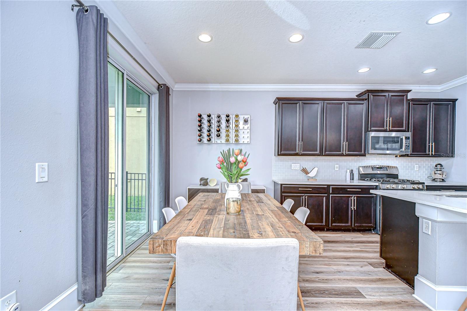 Image 11 of 45 For 6008 Shell Ridge Drive