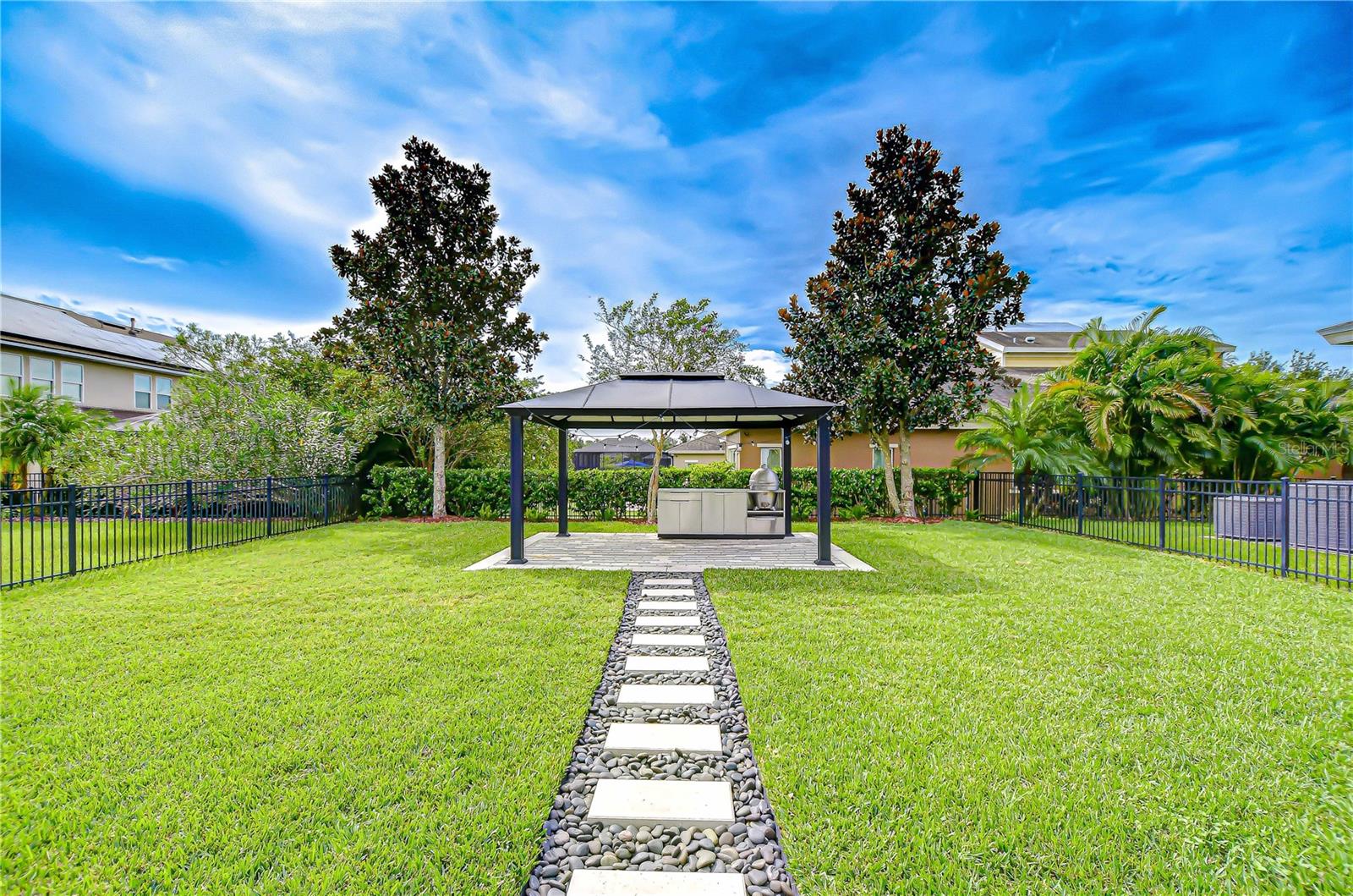Image 31 of 45 For 6008 Shell Ridge Drive