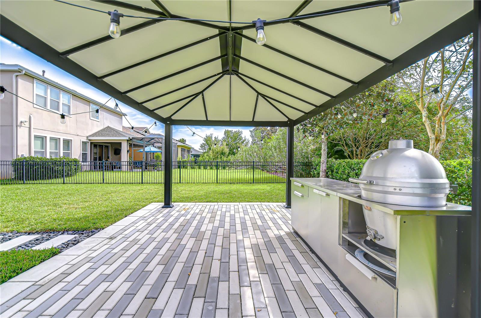 Image 33 of 45 For 6008 Shell Ridge Drive