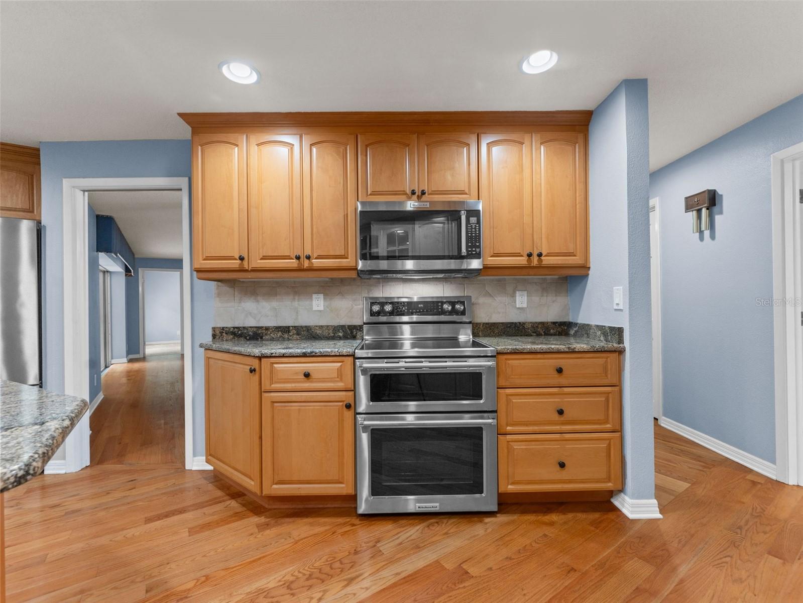 Image 13 of 49 For 2857 Weathersfield Court