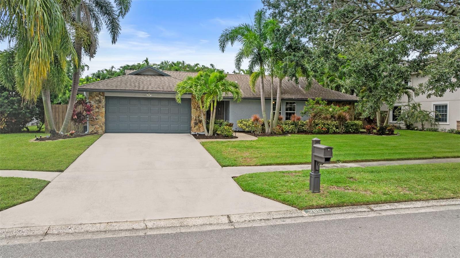 Image 2 of 49 For 2857 Weathersfield Court