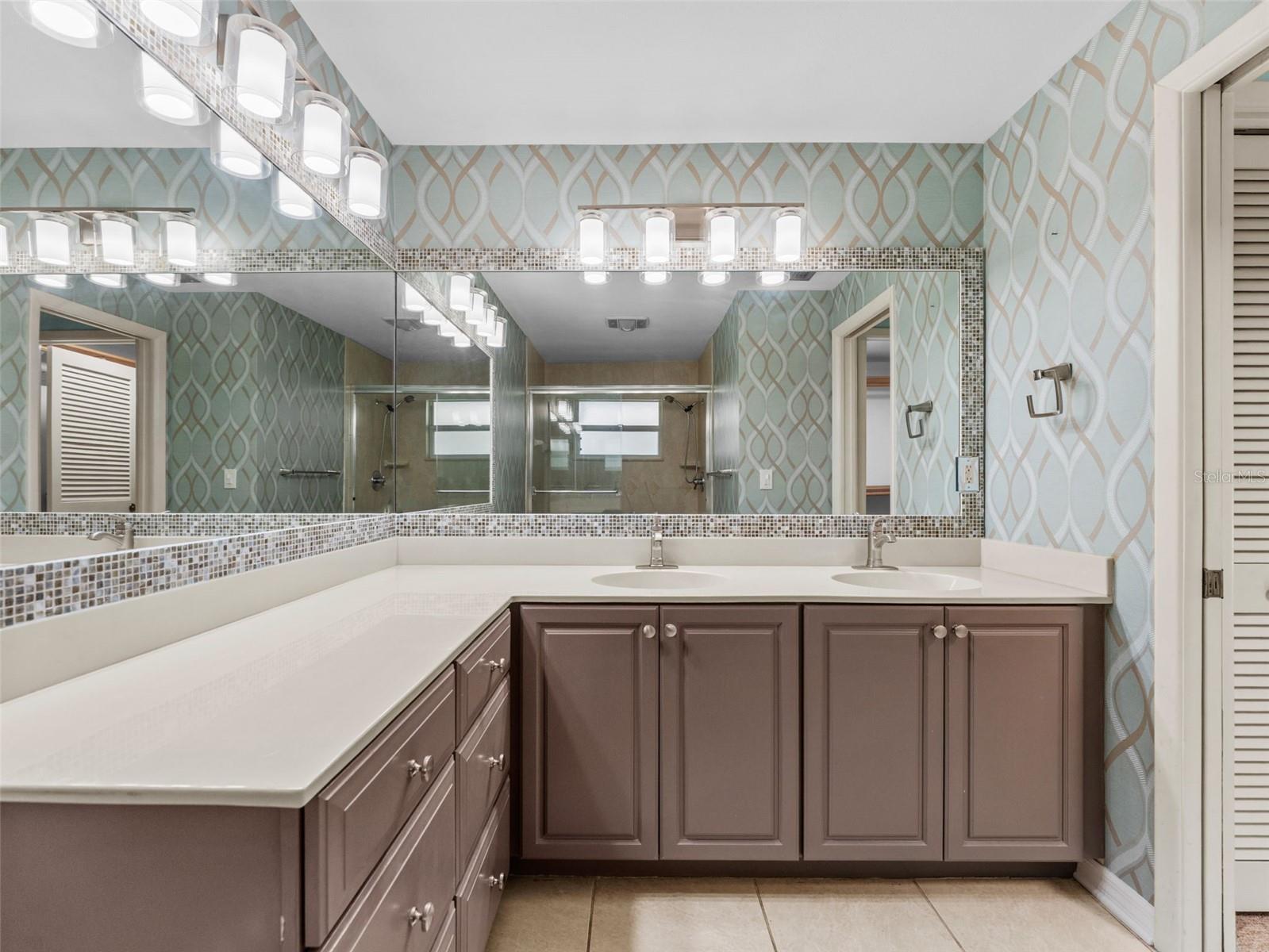 Image 22 of 49 For 2857 Weathersfield Court