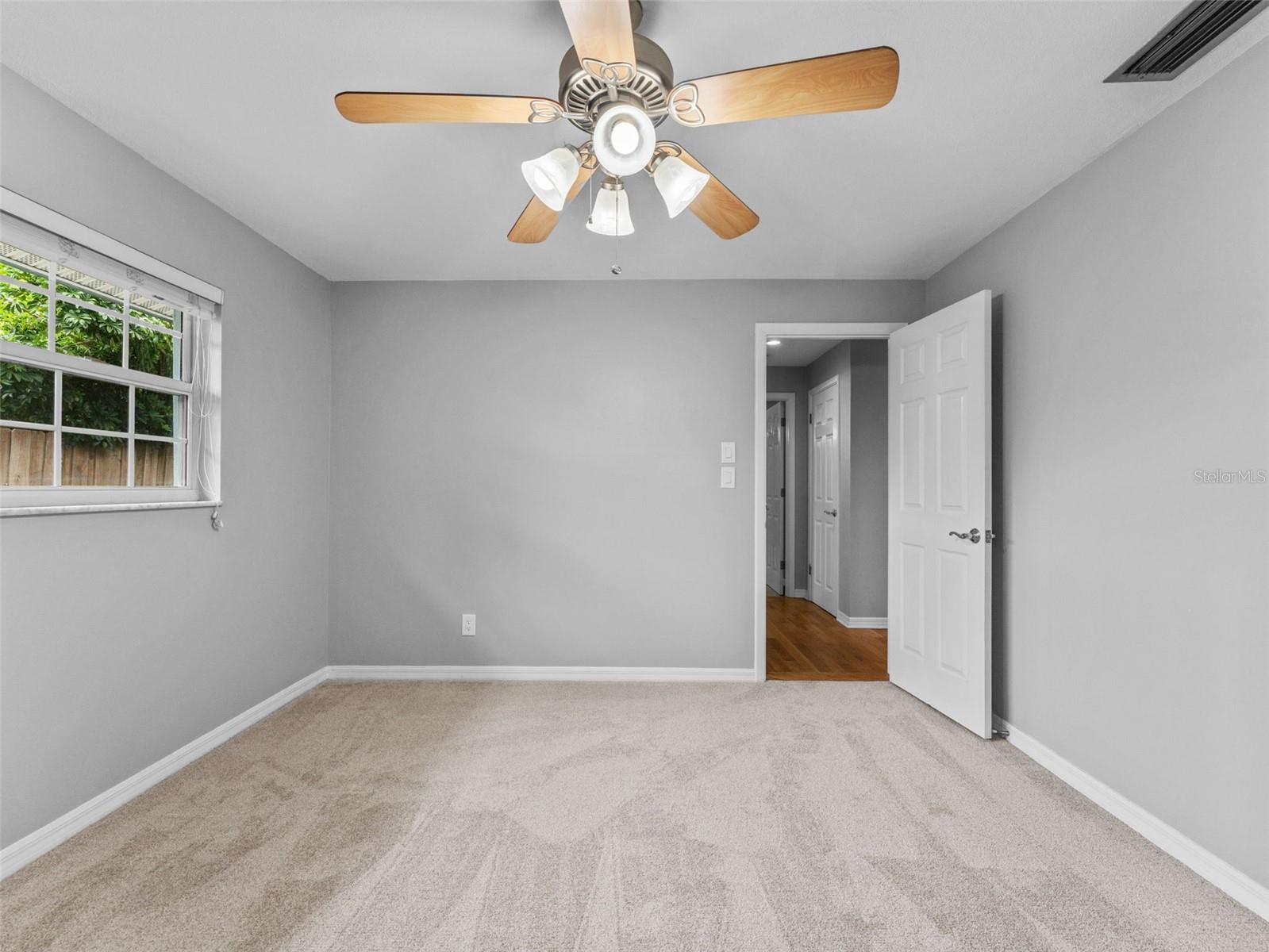 Image 28 of 49 For 2857 Weathersfield Court