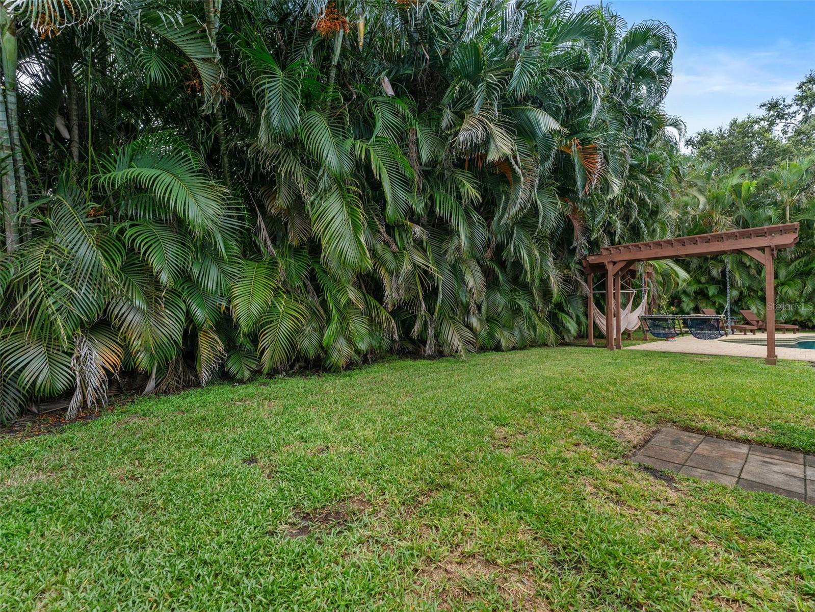 Image 37 of 49 For 2857 Weathersfield Court