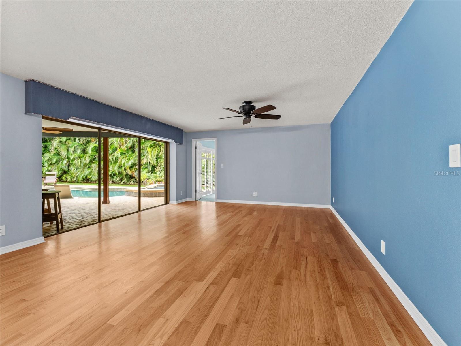 Image 9 of 49 For 2857 Weathersfield Court