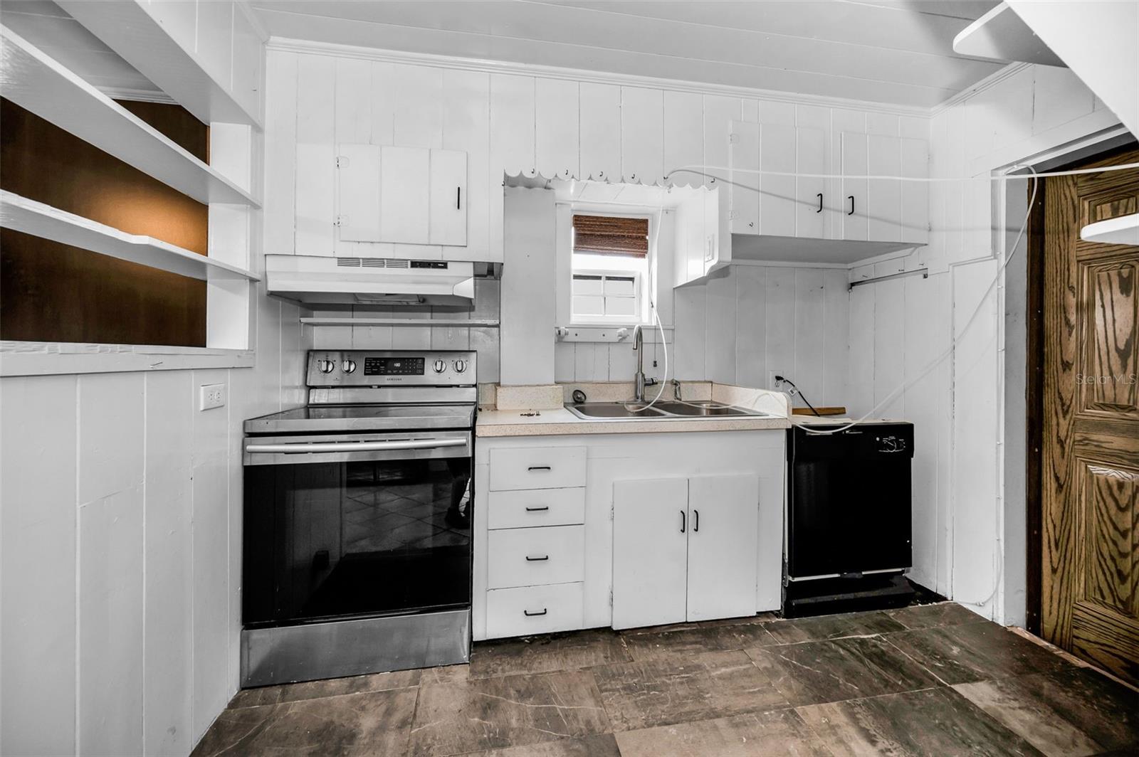 Image 29 of 62 For 19105 Whispering Pines Drive
