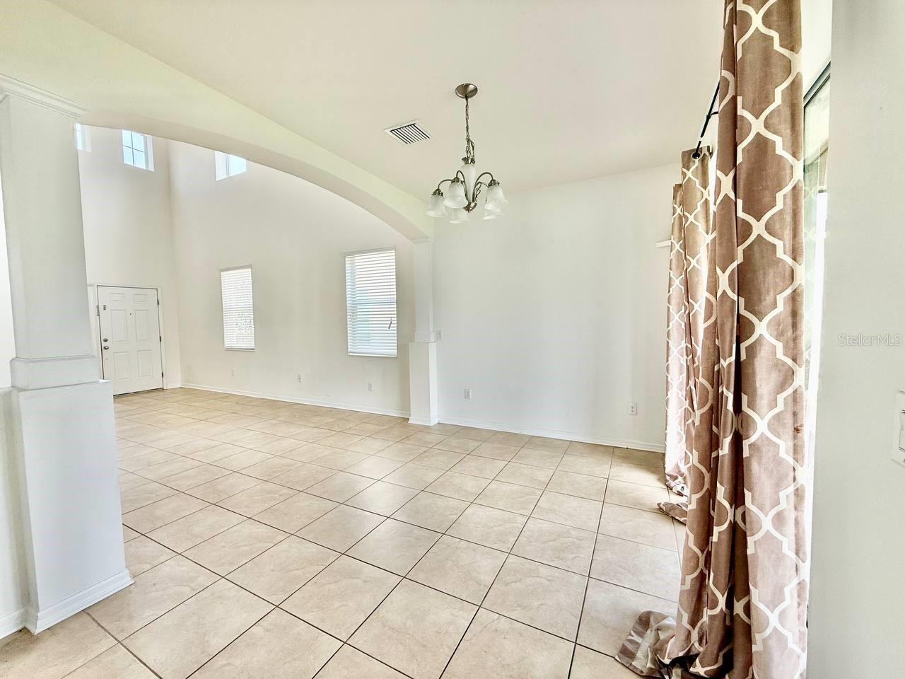 Image 12 of 35 For 7127 Nightshade Drive