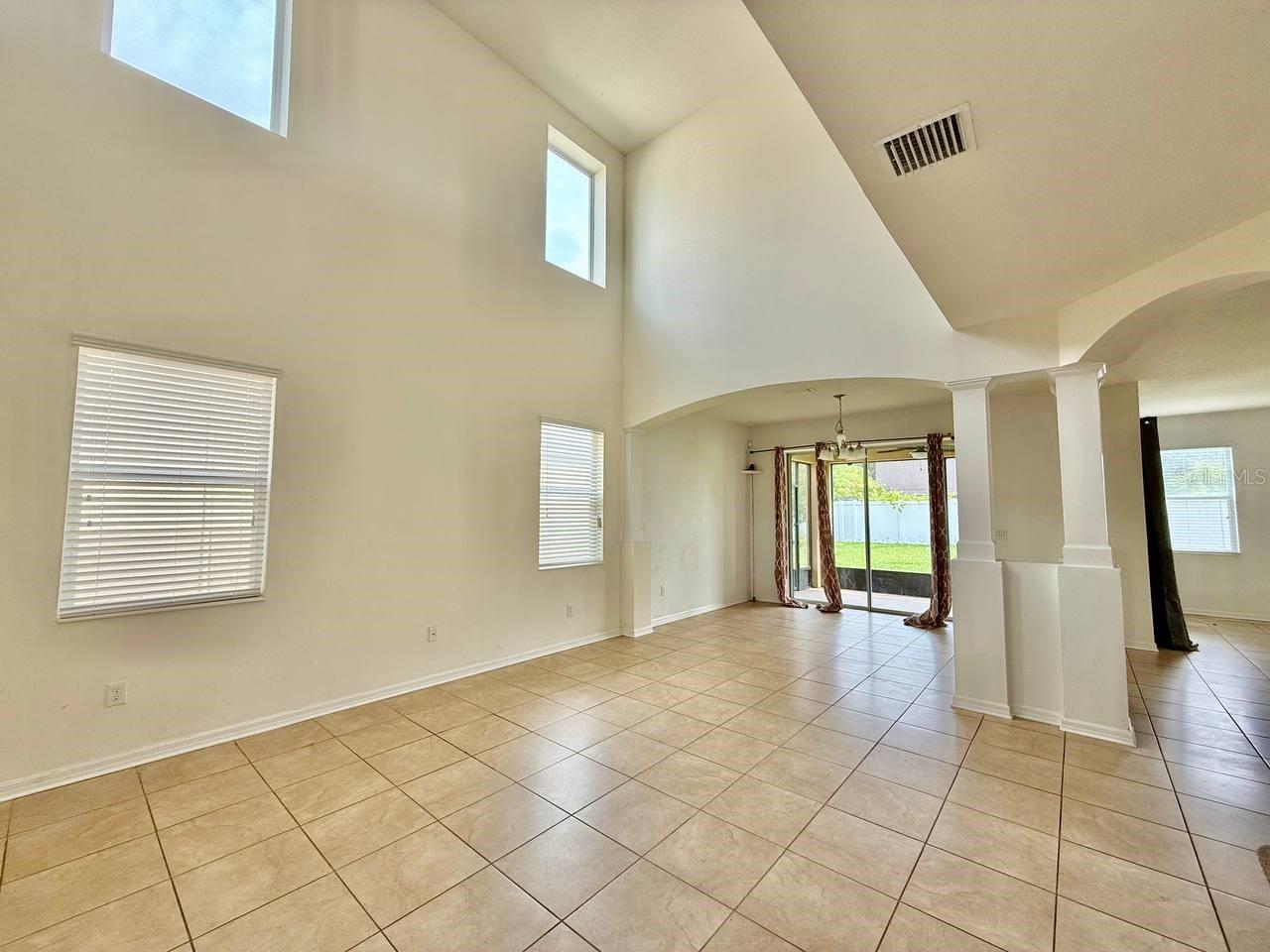 Image 5 of 35 For 7127 Nightshade Drive