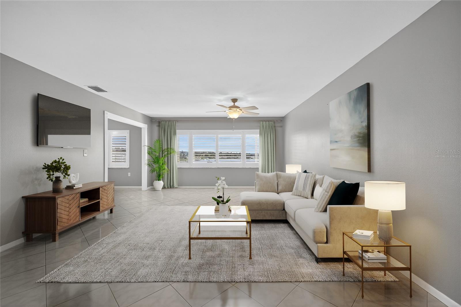 Listing photo id 3 for 100 Bluff View Drive 409c