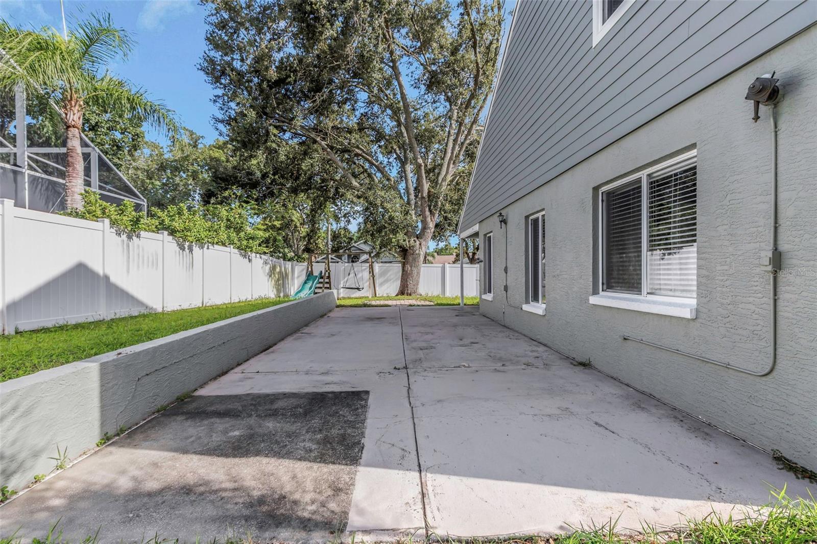 Image 44 of 51 For 2931 Shannon Circle
