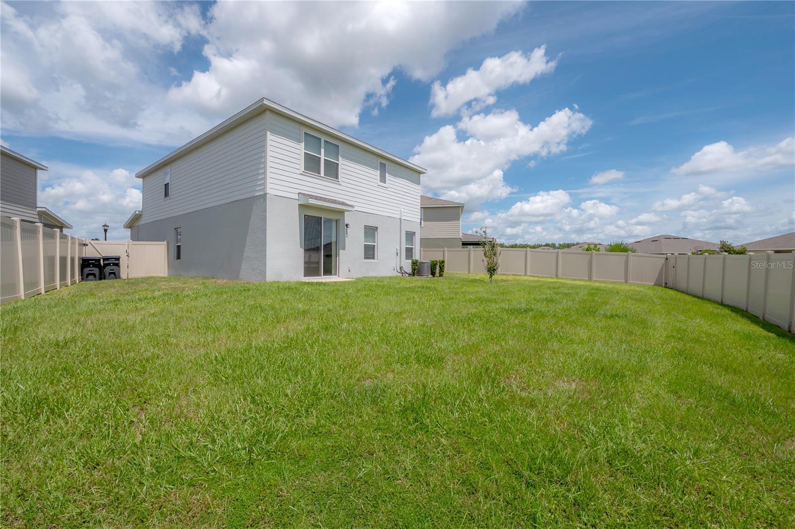Image 36 of 42 For 17992 Dairy Farm Court