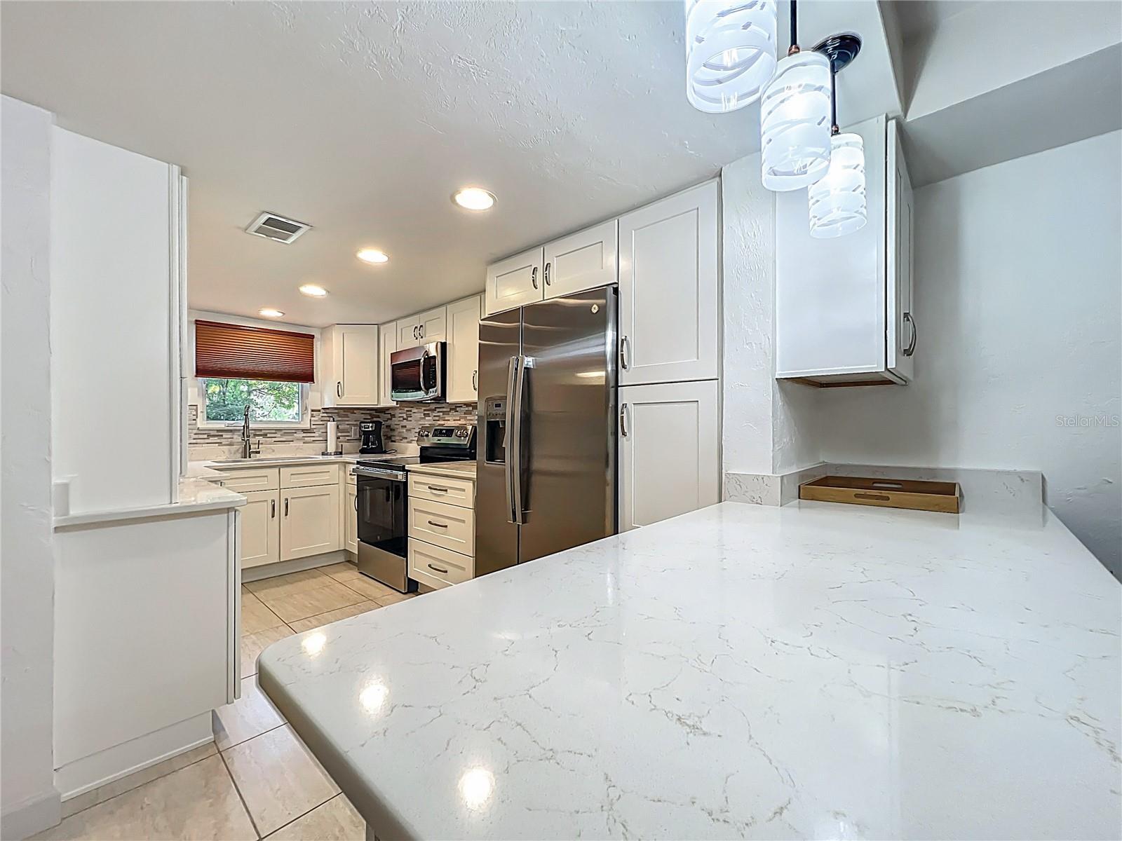 Image 11 of 51 For 65 Beach Lane C