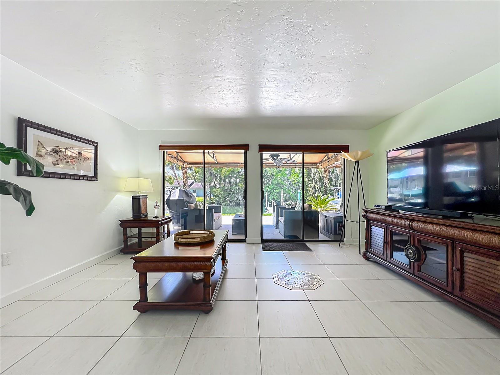 Image 16 of 51 For 65 Beach Lane C