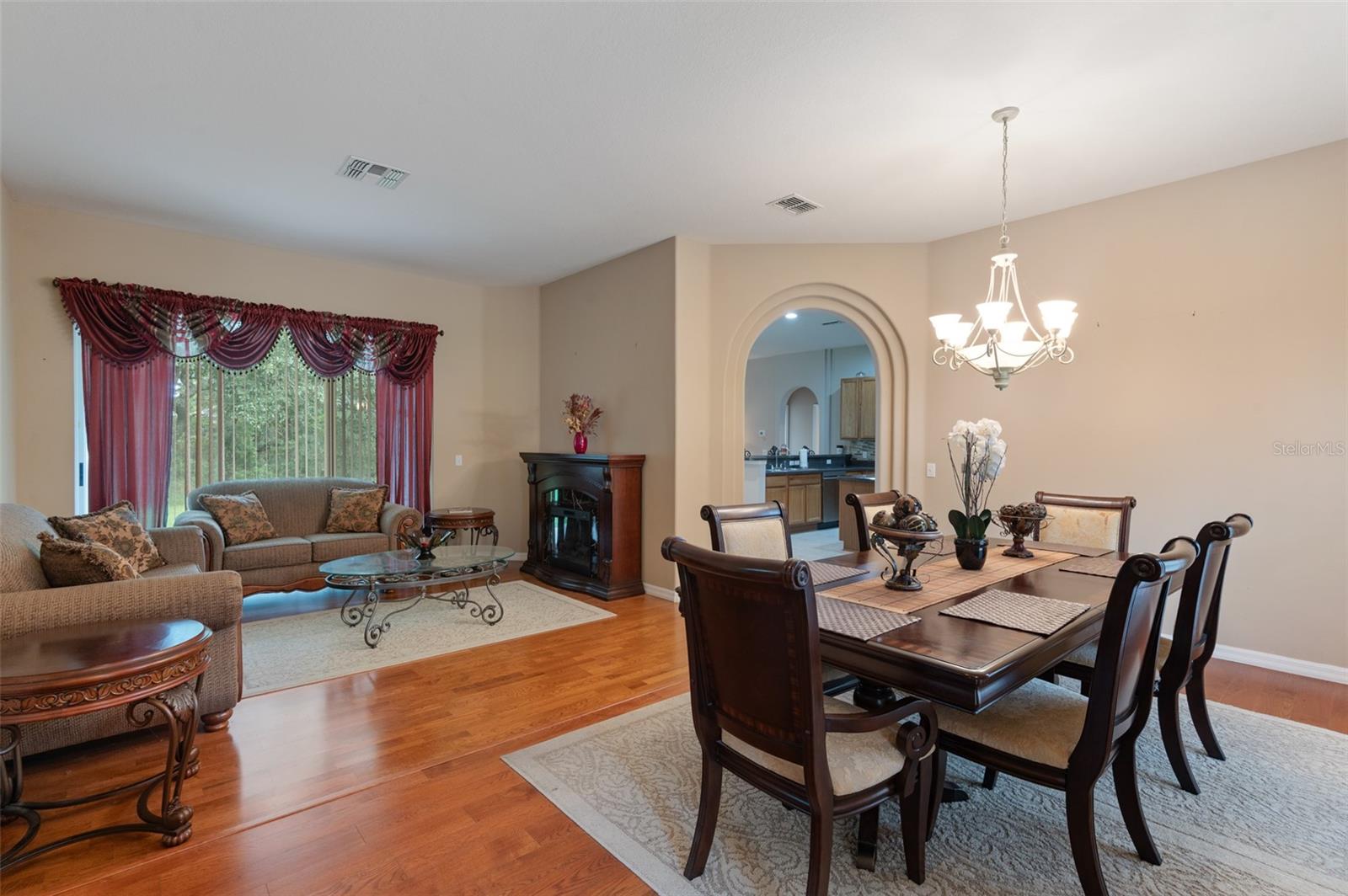 Image 10 of 59 For 3 Oxhorn Court E
