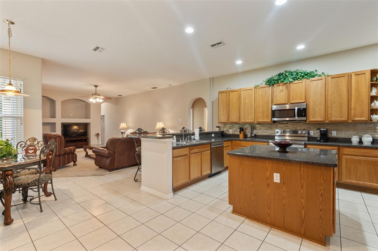 Image 13 of 59 For 3 Oxhorn Court E