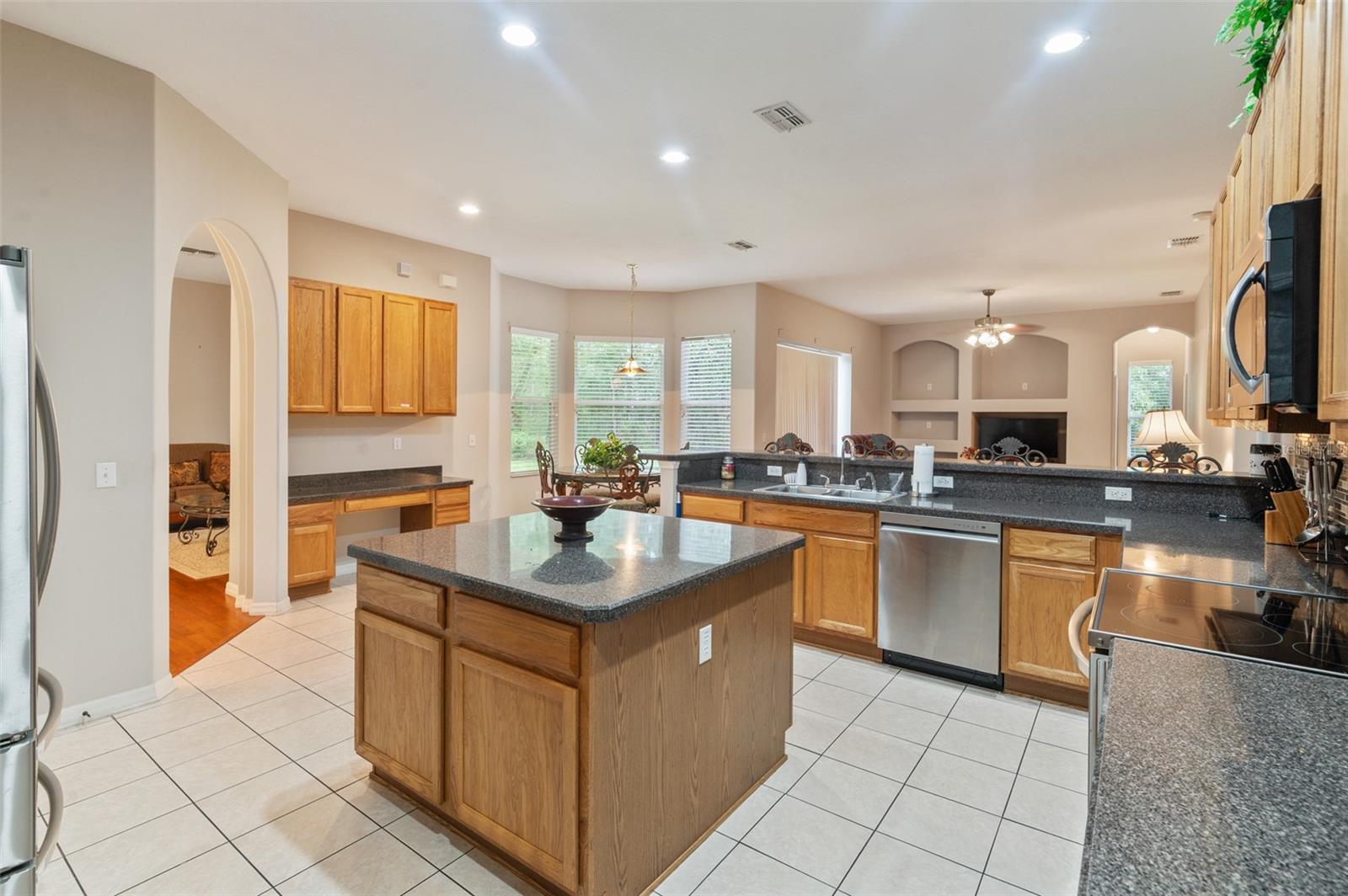 Image 16 of 59 For 3 Oxhorn Court E