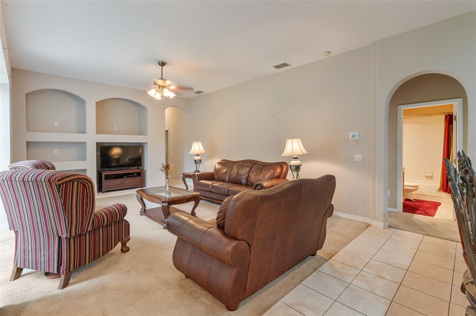 Image 22 of 59 For 3 Oxhorn Court E