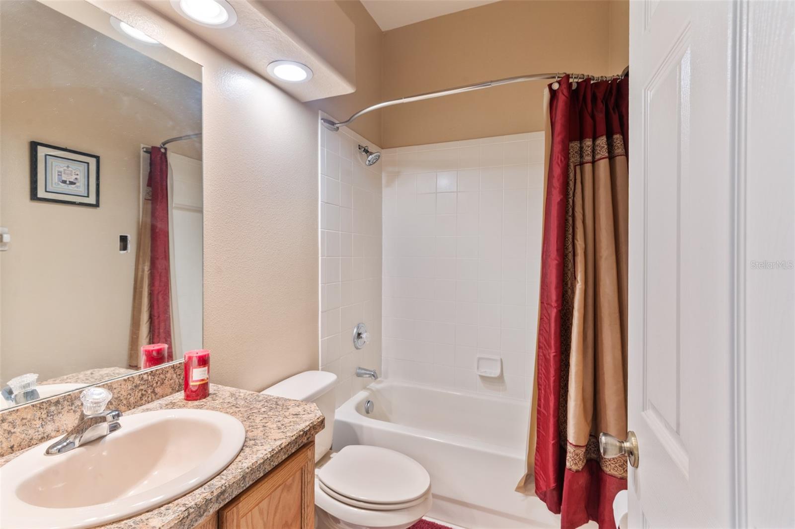 Image 34 of 59 For 3 Oxhorn Court E