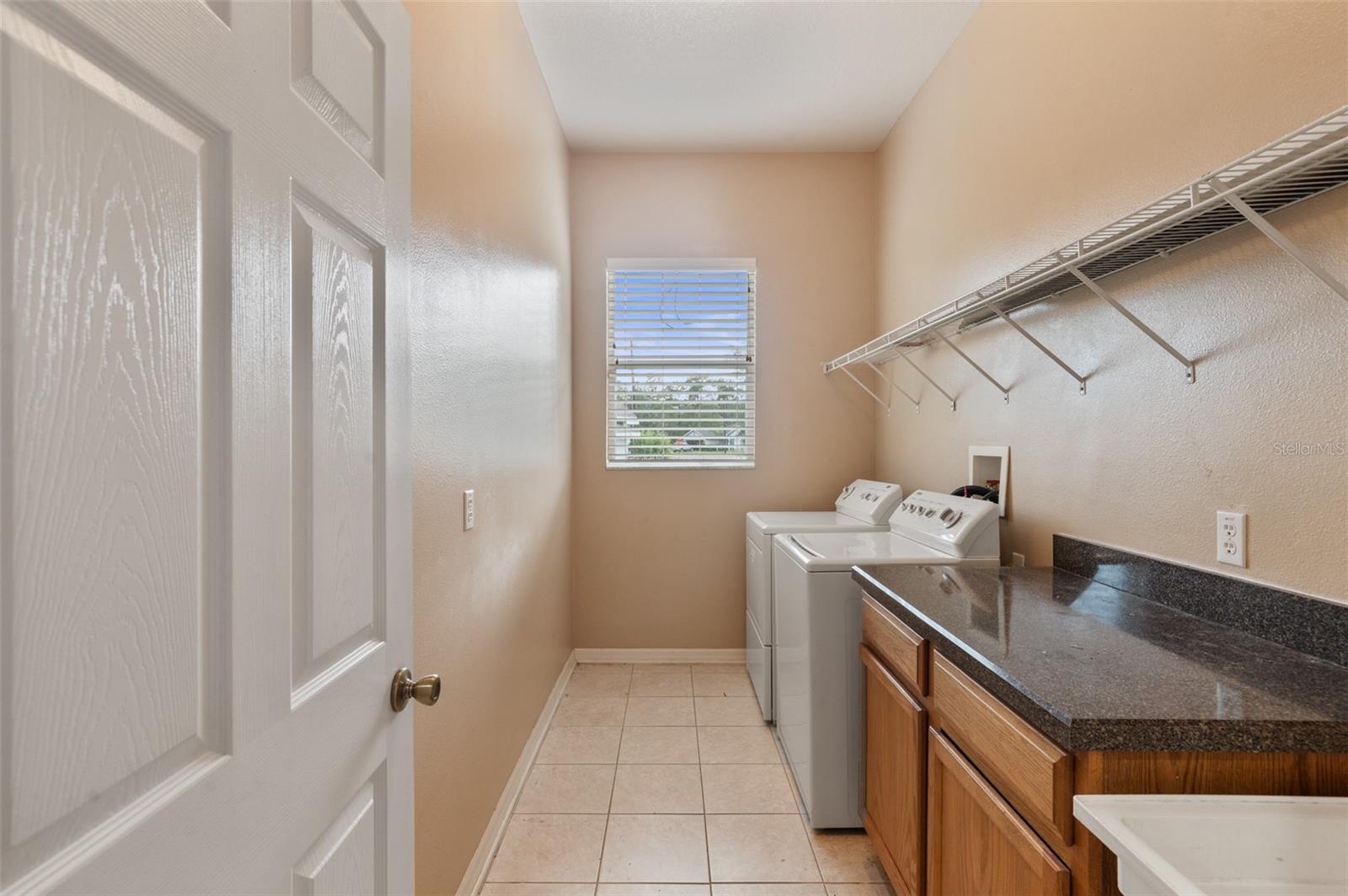 Image 44 of 59 For 3 Oxhorn Court E