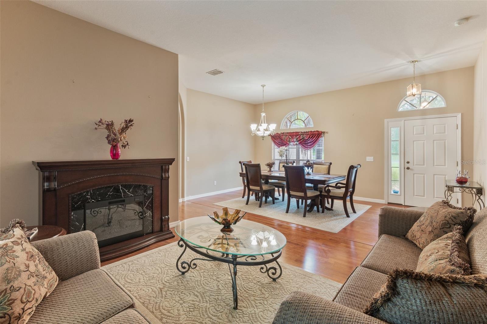 Image 5 of 59 For 3 Oxhorn Court E