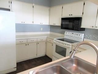 Image 4 of 21 For 6810 Stones Throw Circle N 13203