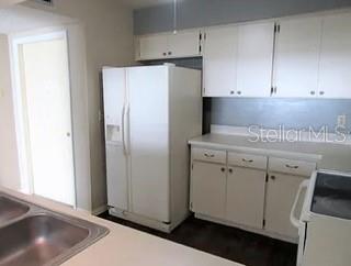 Image 5 of 21 For 6810 Stones Throw Circle N 13203
