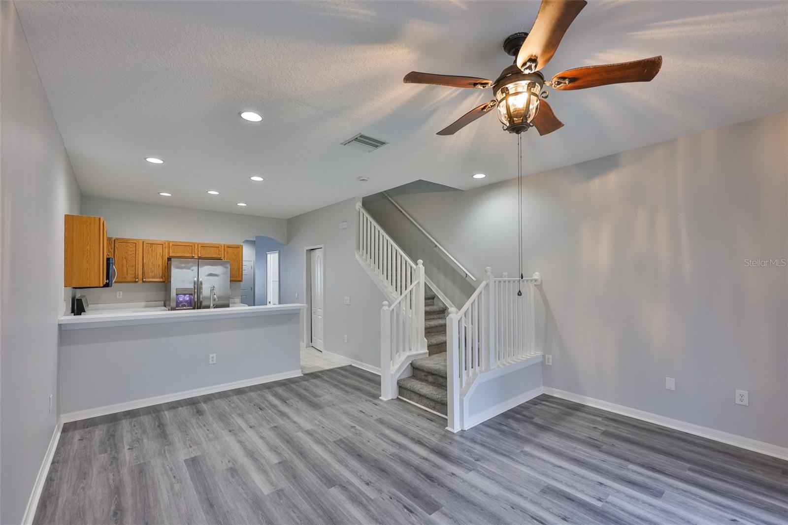 Image 3 of 41 For 13127 Kings Crossing Drive