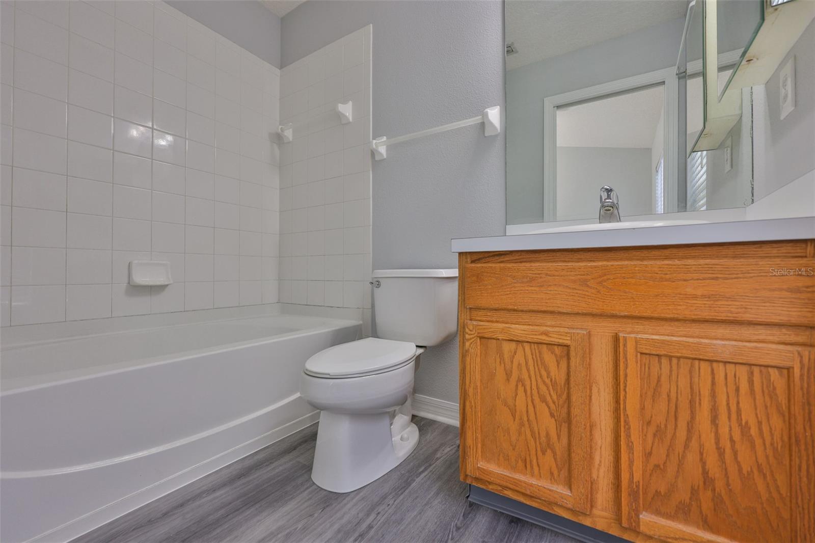 Image 31 of 41 For 13127 Kings Crossing Drive