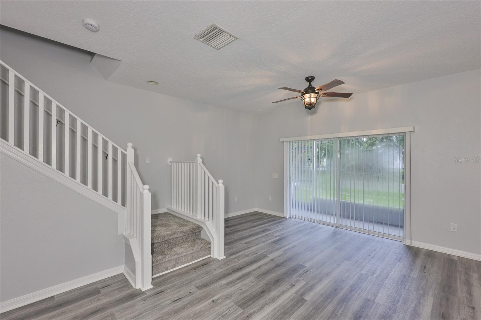 Image 5 of 41 For 13127 Kings Crossing Drive