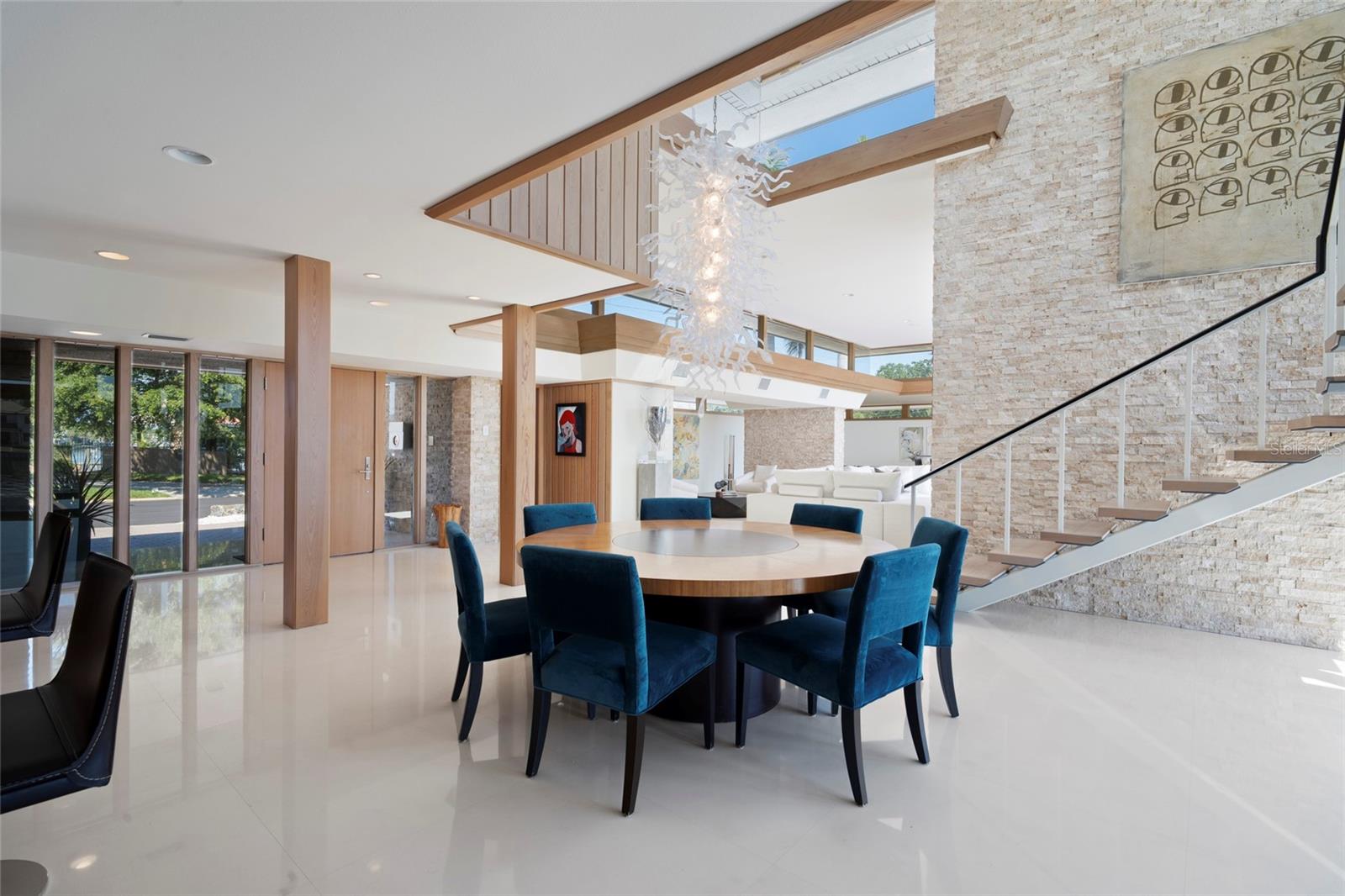 Listing photo id 11 for 10 Brightwaters Circle Ne