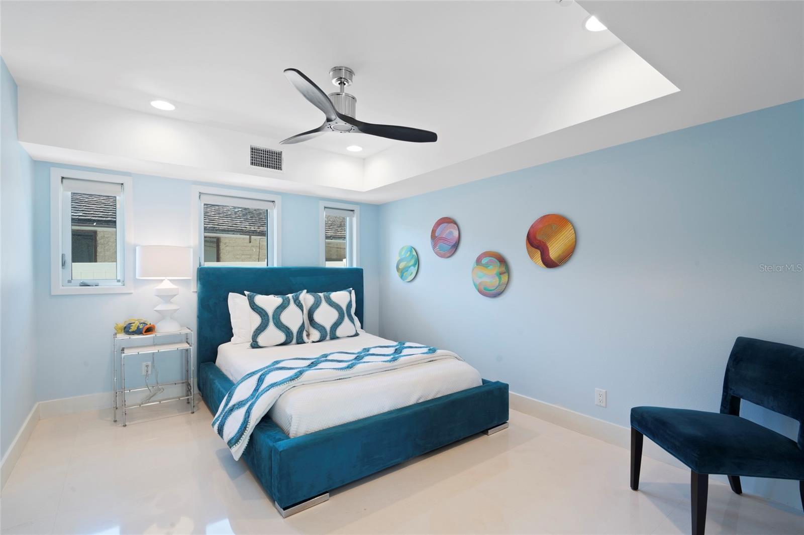 Listing photo id 25 for 10 Brightwaters Circle Ne