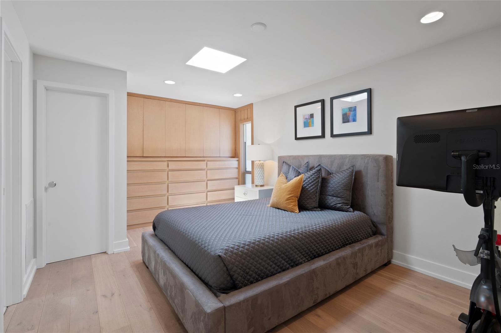 Listing photo id 33 for 10 Brightwaters Circle Ne