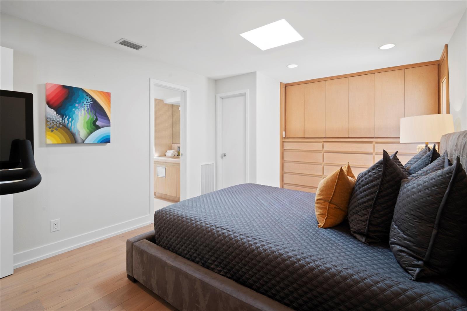 Listing photo id 34 for 10 Brightwaters Circle Ne