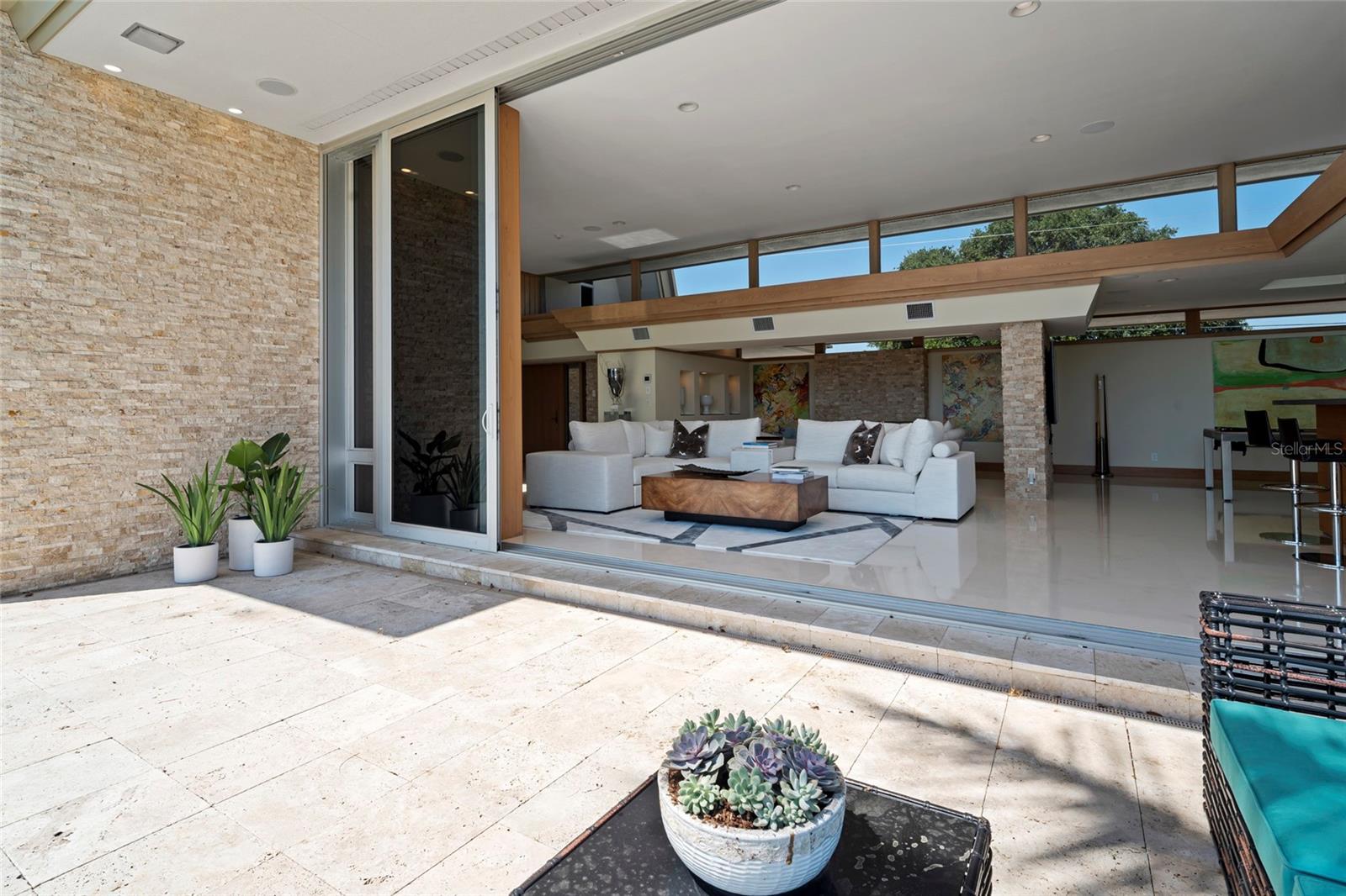 Listing photo id 44 for 10 Brightwaters Circle Ne